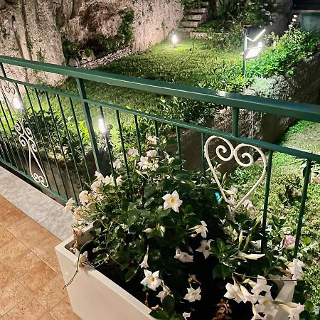 Minori Palace De Luxe Apartment ภายนอก รูปภาพ